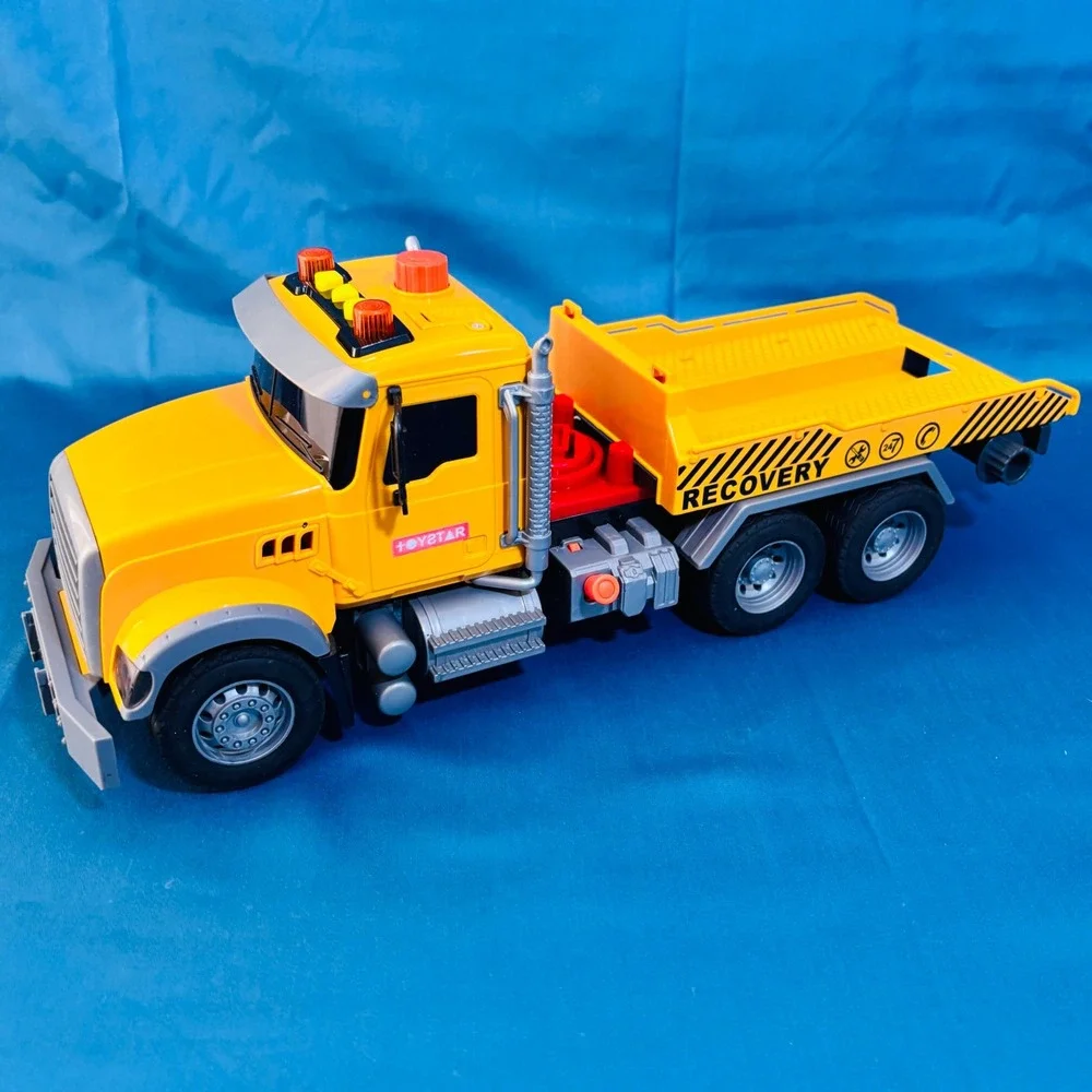 Large Toy Recovery Tow Truck Flatbed 6-Wheel Vehicle Lights Untested
